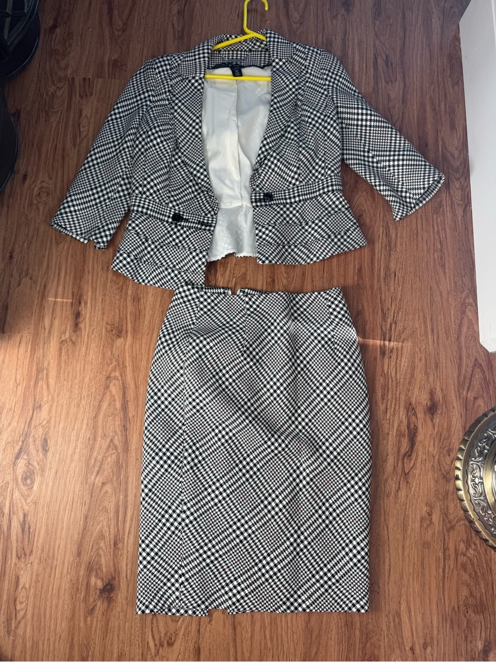 White House Black Market Black and White Plaid Midi Skirt Suit